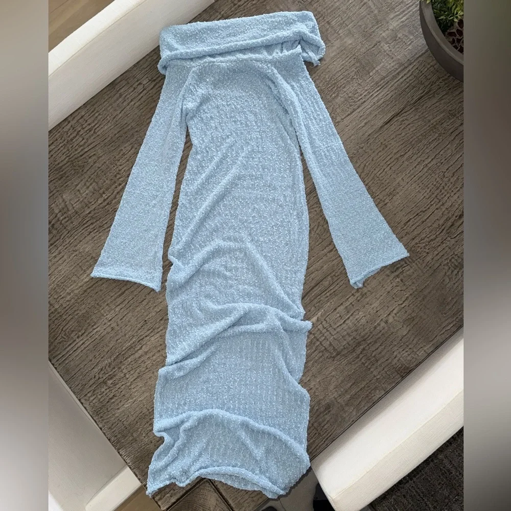 Mommyknows Light Blue Off-Shoulder Knitted Maxi Dress - Picture 7 of 7